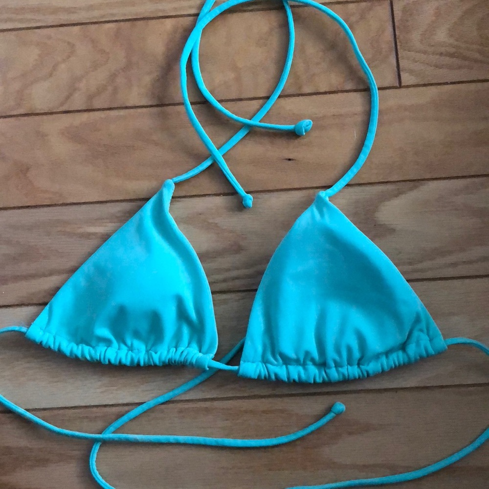 Victoria’s Secret bathing suit top